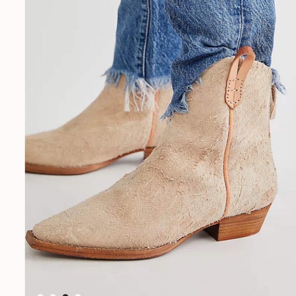 We The Free Tan Beige Suede Western Ankle Boots